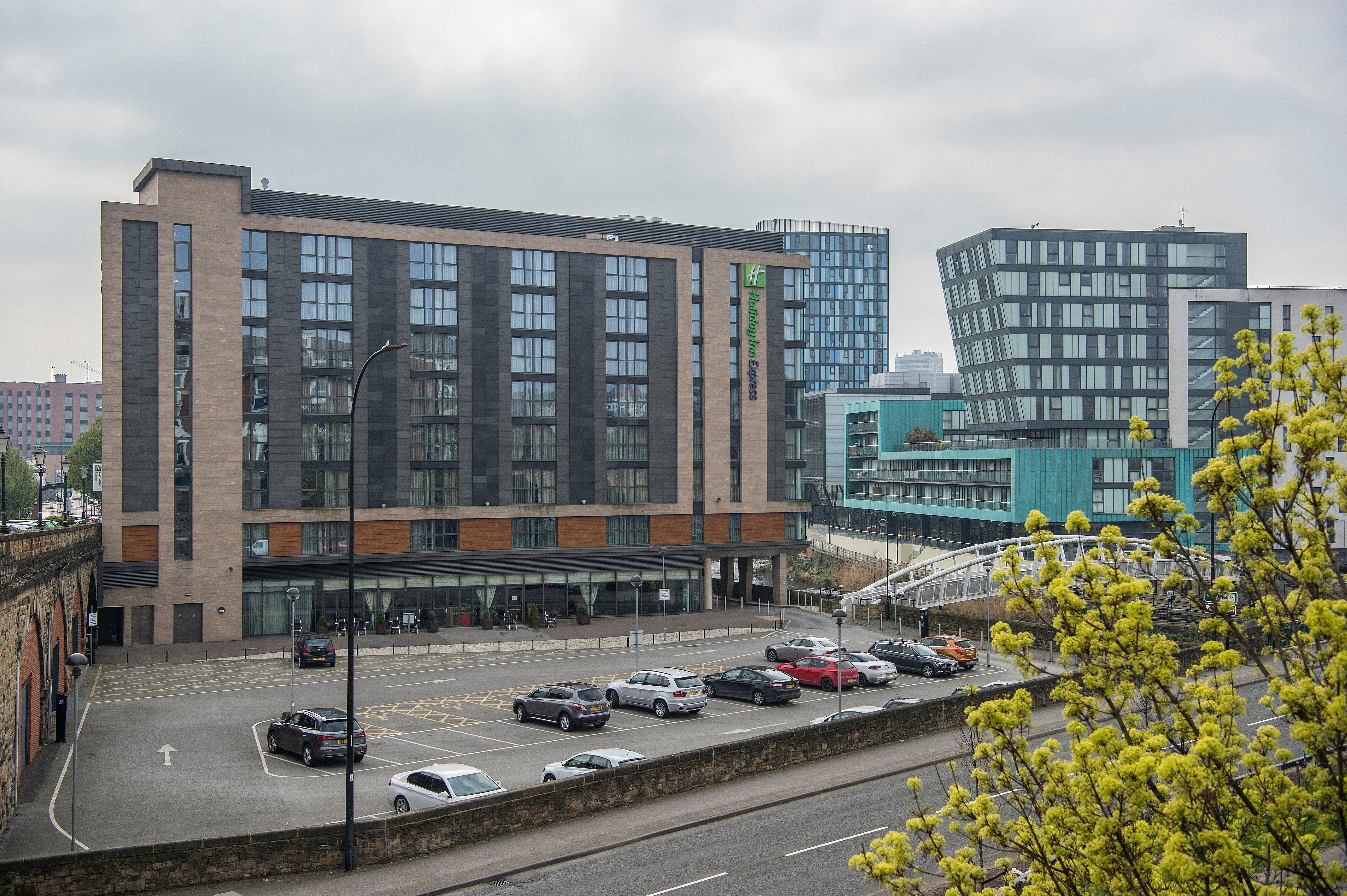 Holiday Inn Express Sheffield City Centre, An Ihg Hotel Dış mekan fotoğraf