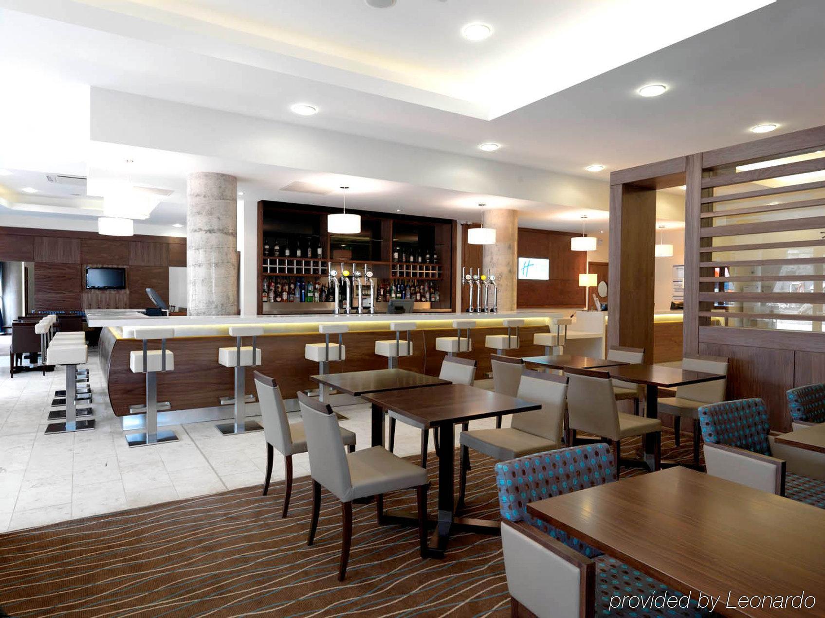 Holiday Inn Express Sheffield City Centre, An Ihg Hotel Restoran fotoğraf