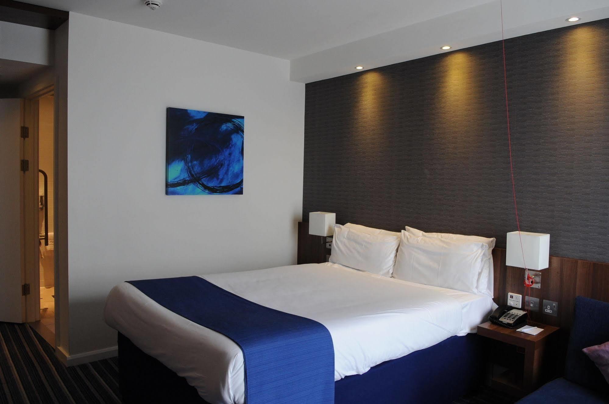 Holiday Inn Express Sheffield City Centre, An Ihg Hotel Dış mekan fotoğraf